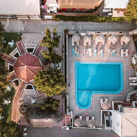 Troulakis 公寓式酒店 Agia Marina