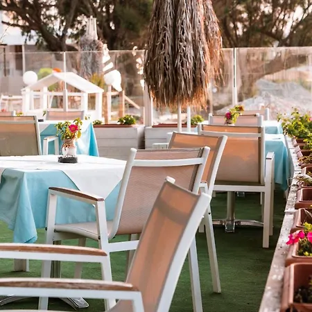 Troulakis Aparthotel Agia Marina