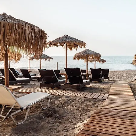 Aparthotel Troulakis