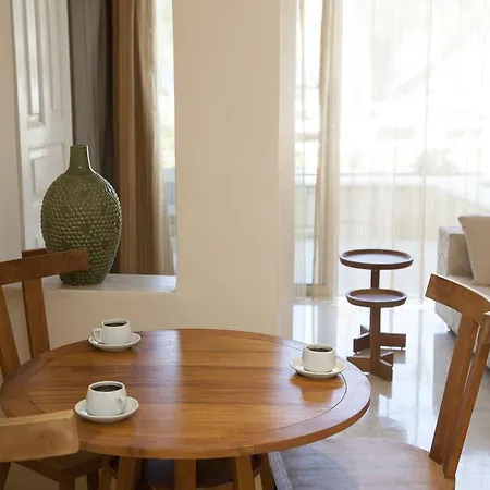 Aparthotel Troulakis Agia Marina